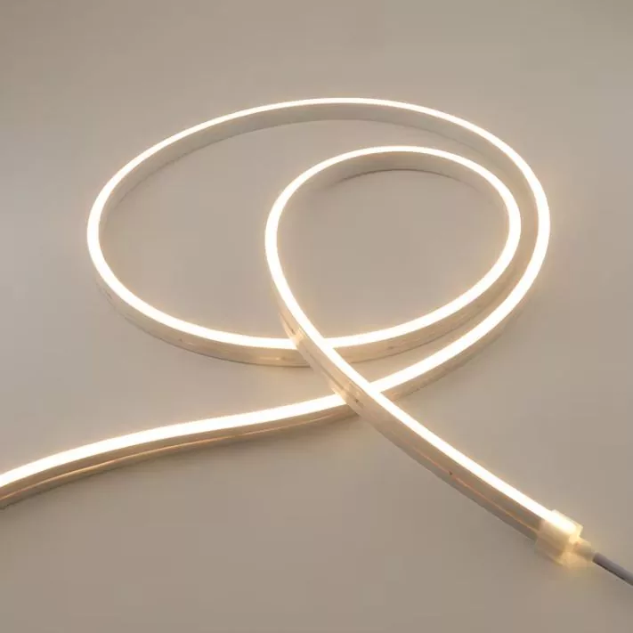LED šviesos juostelės turi būti daug geresnės nei tradicinis apšvietimas